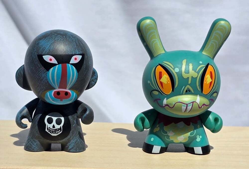 Kidrobot Dunny Mini Figure Lot Monkey Skull and Brandt Peters The 13
